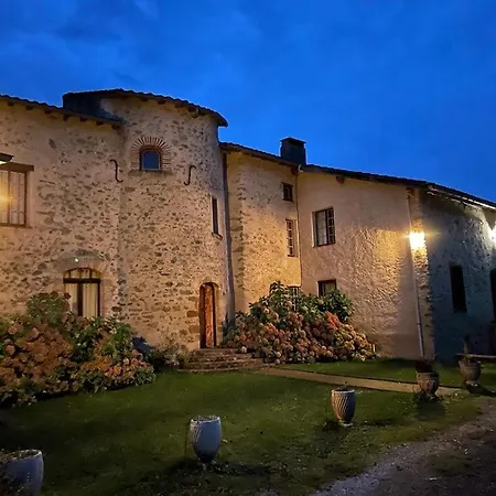 Domaine La Tour Bed & Breakfast 3*