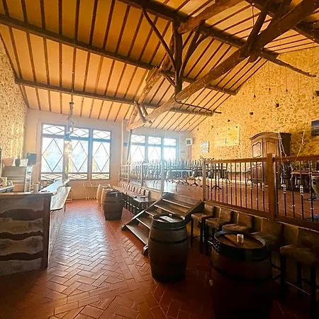 Domaine La Tour 3*